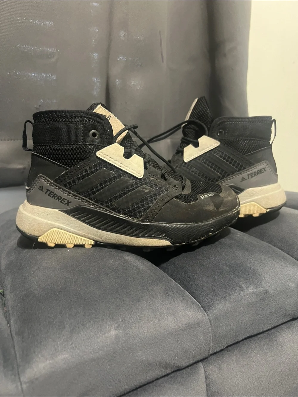 Boys Hiking Boots
